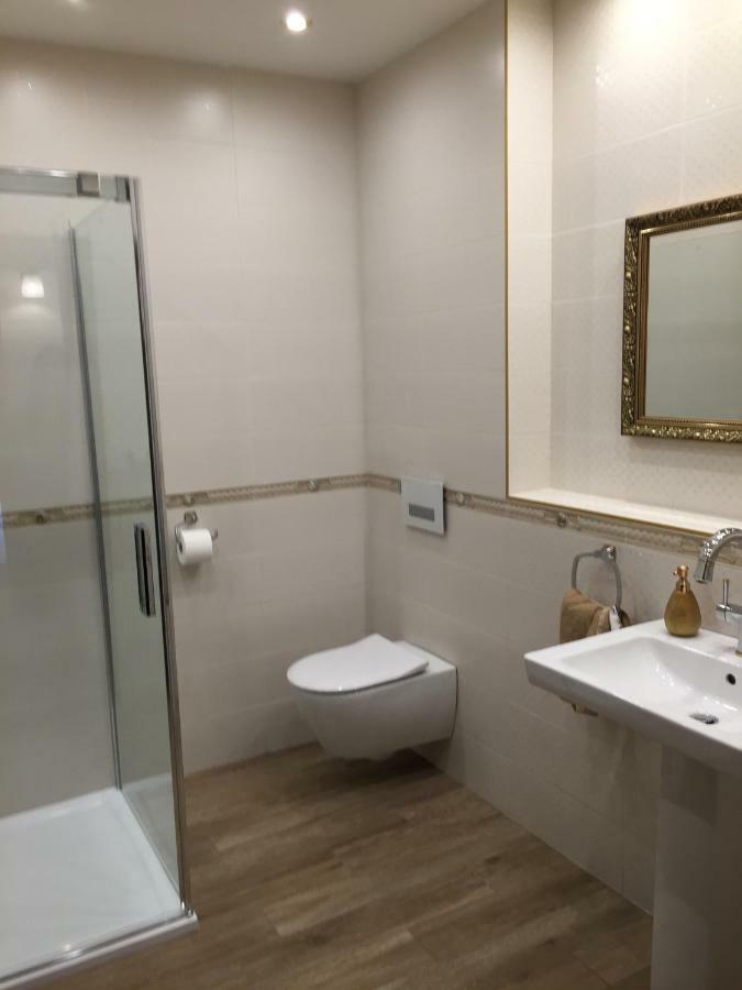 Apartman Pri Lyceu Banska Stiavnica Bagian luar foto