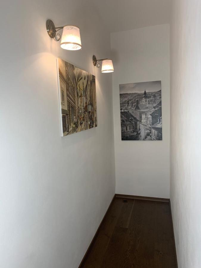 Apartman Pri Lyceu Banska Stiavnica Bagian luar foto