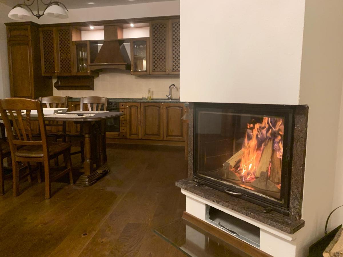 Apartman Pri Lyceu Banska Stiavnica Bagian luar foto