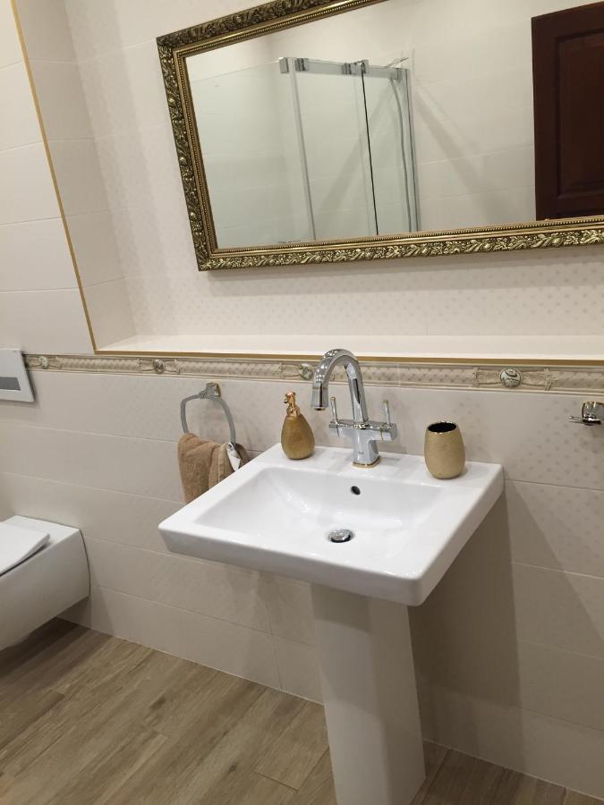 Apartman Pri Lyceu Banska Stiavnica Bagian luar foto